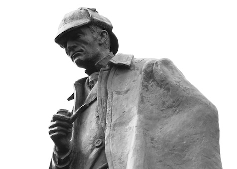 statue